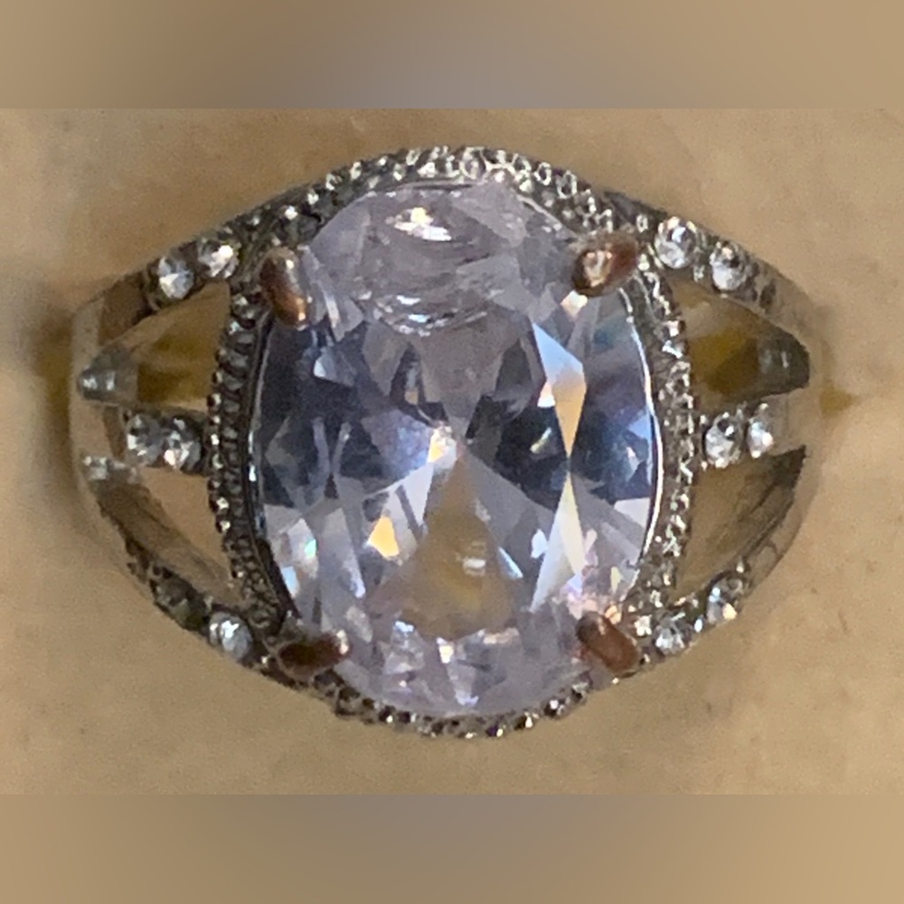 Silver Toned Oval Ring